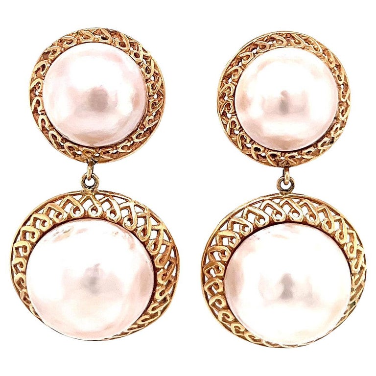 Vintage Pearl 14 Karat Yellow Gold Clip on Earrings For Sale at 1stDibs