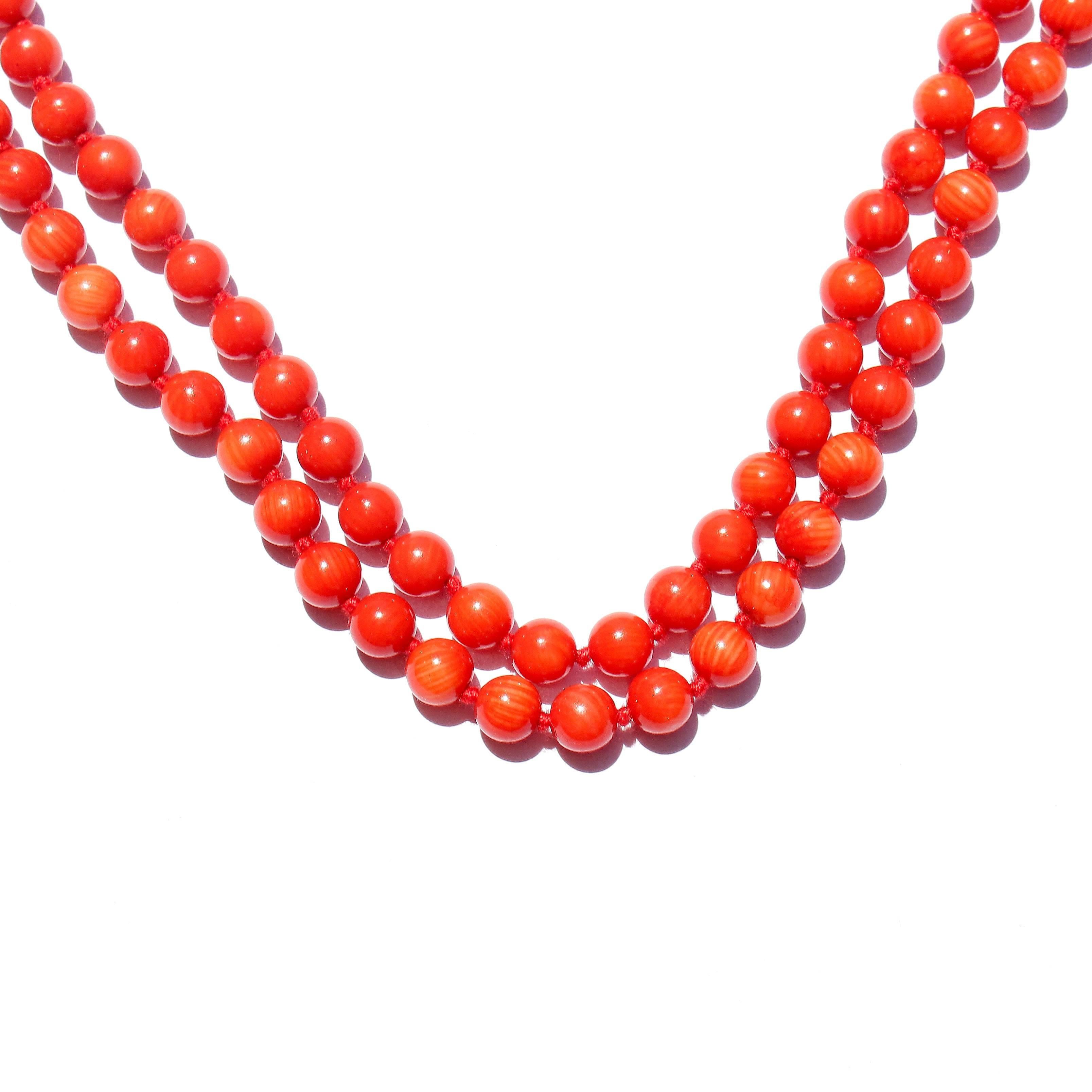 Long Coral Bead Gold Necklace In Excellent Condition In Beverly Hills, CA
