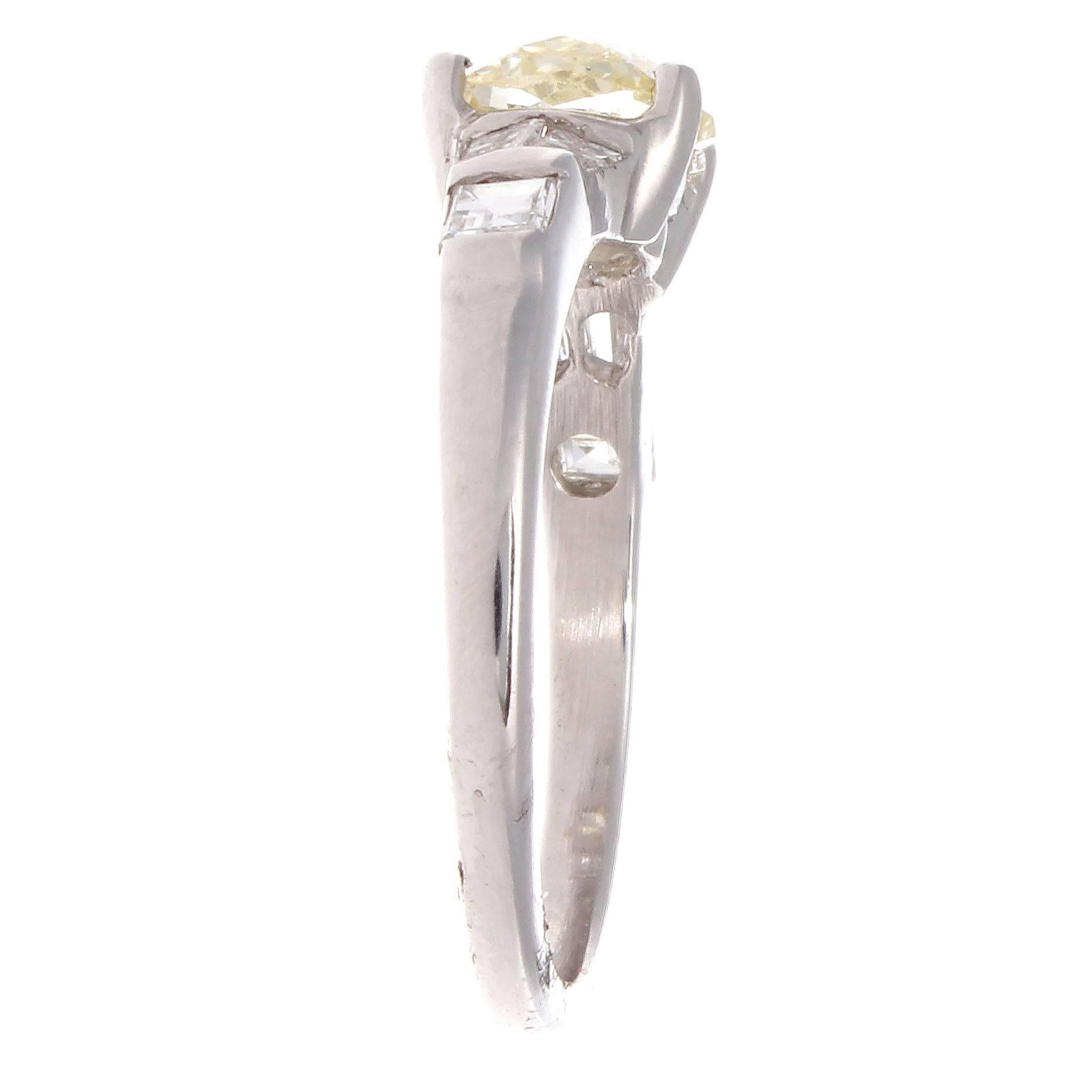 Women's 1.18 Carat Diamond Platinum Engagement Ring