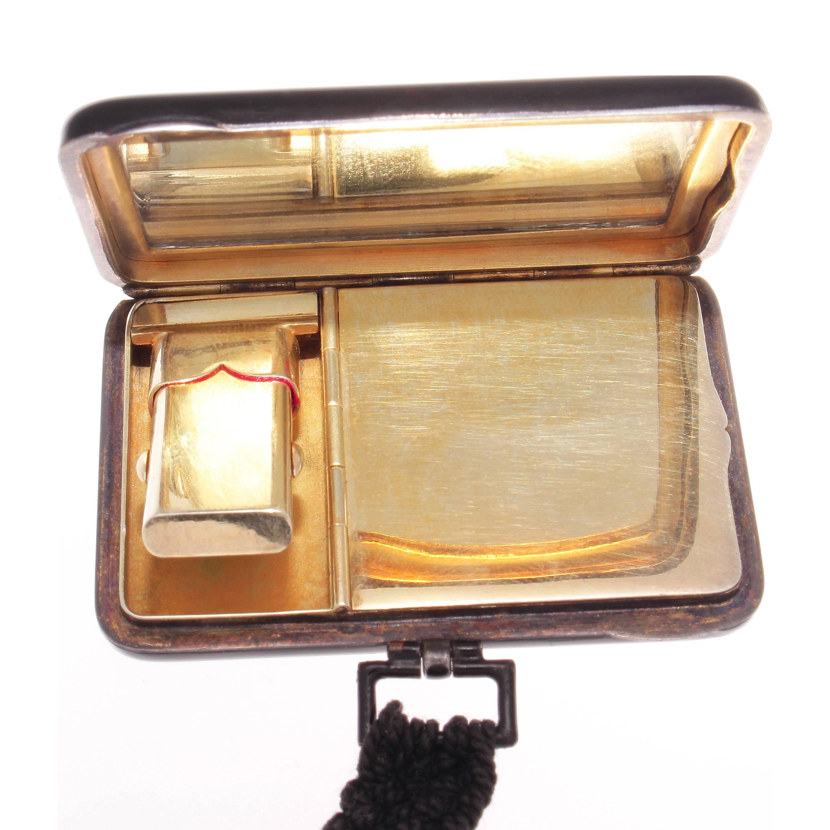 French Art Deco Jade Enamel Diamond Gold Compact In Excellent Condition In Beverly Hills, CA