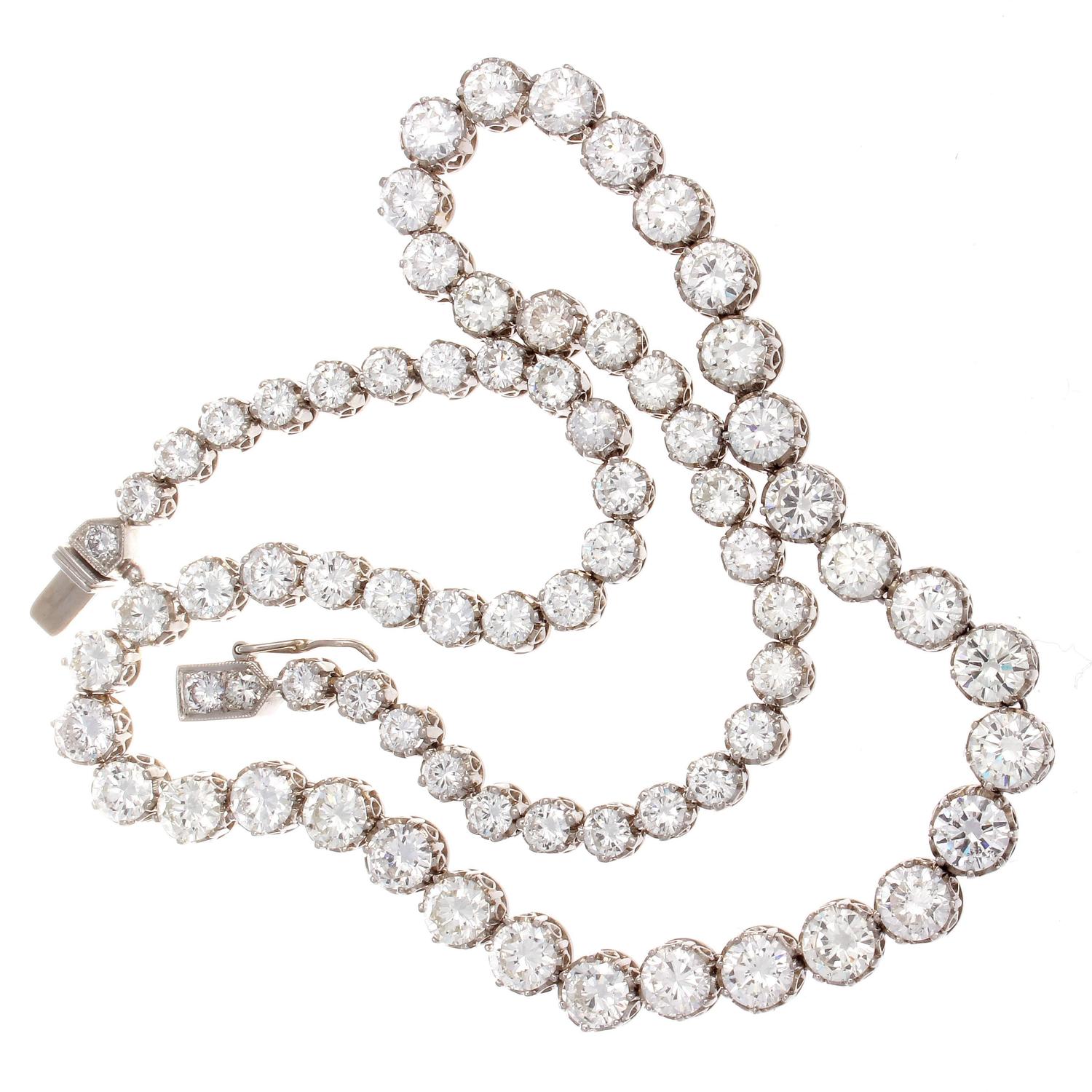 Diamond Platinum Necklace For Sale at 1stdibs