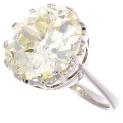 Sensational 10.91 Carat Old European Cut Diamond Platinum Ring