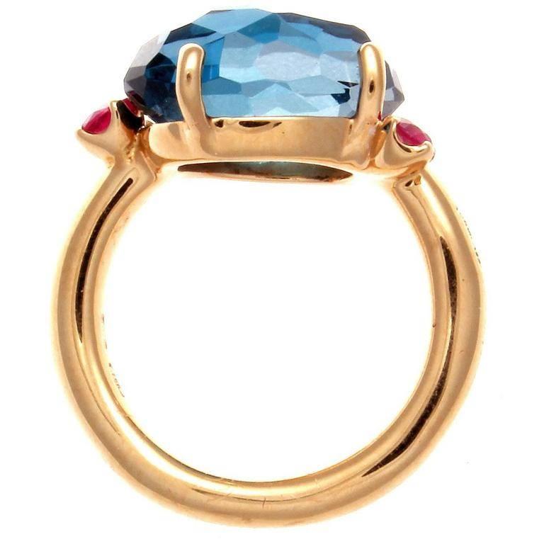 Modern Pomeletto Bahia Topaz Sapphire Gold Ring