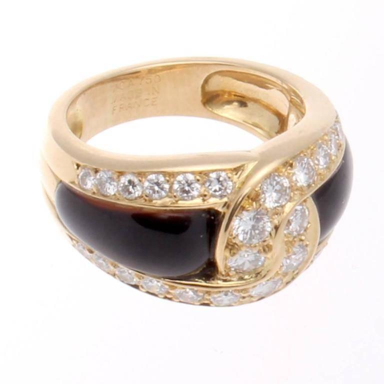 Van Cleef & Arpels Onyx Diamond Gold Ring In Excellent Condition In Beverly Hills, CA