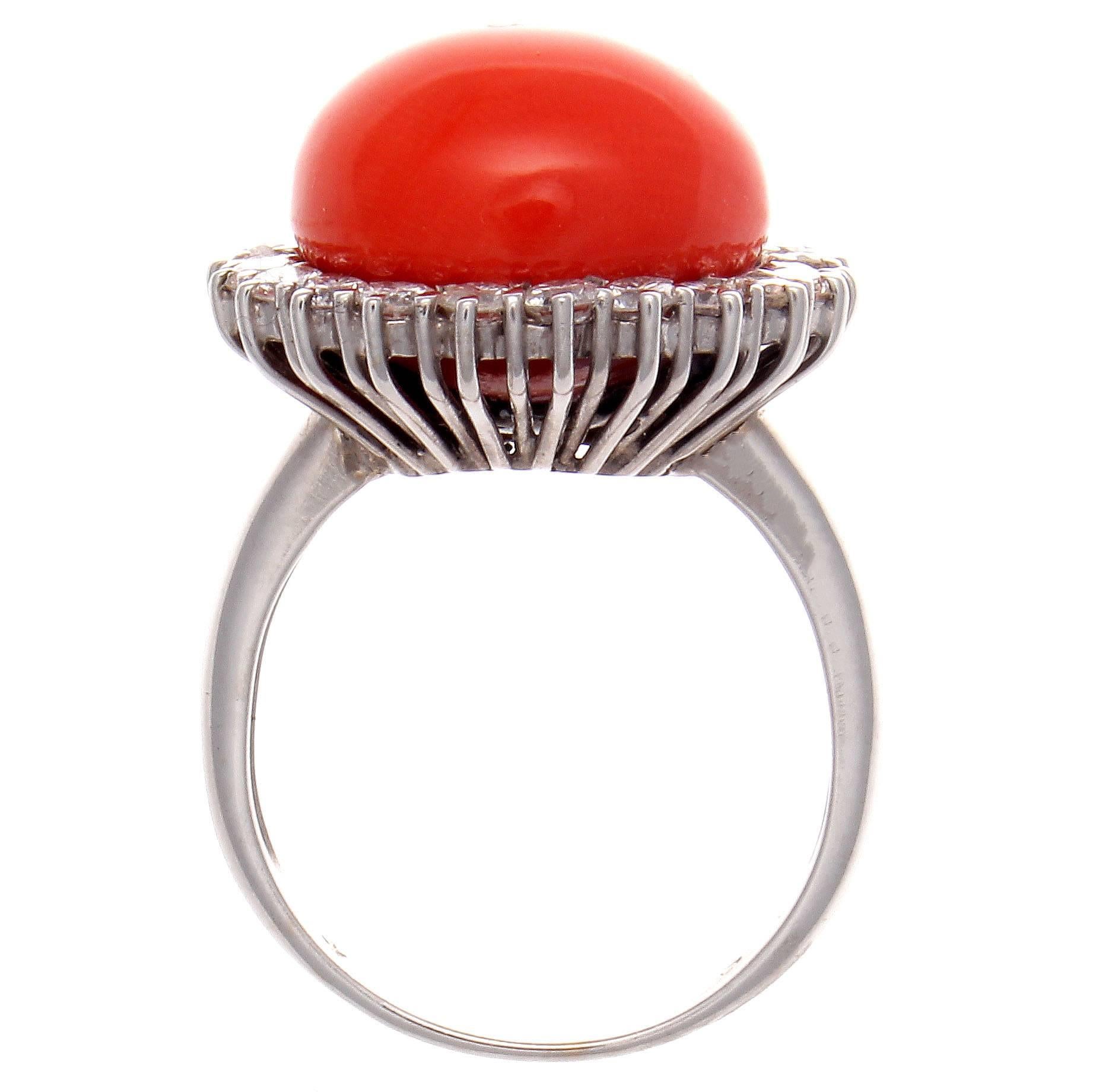 Coral Diamond Gold Ring In Excellent Condition In Beverly Hills, CA