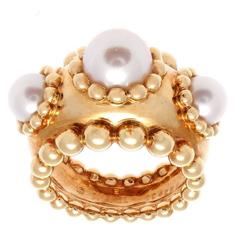 Chanel Stylish Pearl Gold Ring