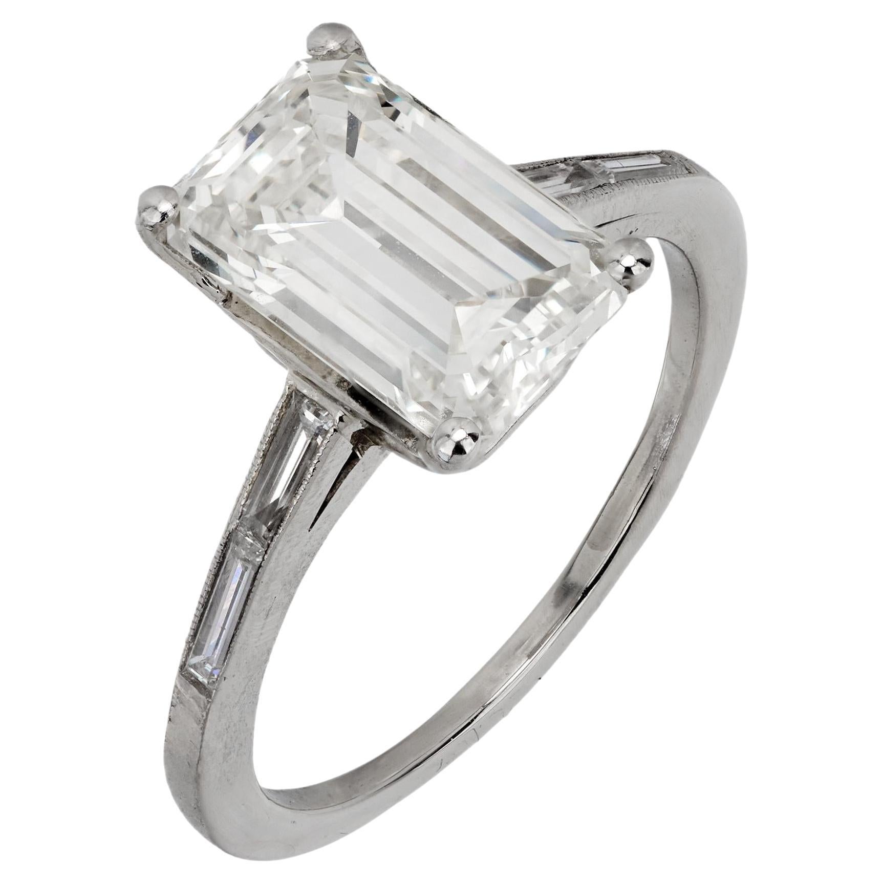 GIA Anillo de compromiso de platino con diamante talla esmeralda de 3.21 quilates