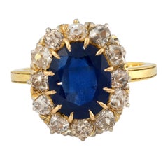 Victorian GIA 3.31 carat sapphire diamond 10k yellow gold cluster ring