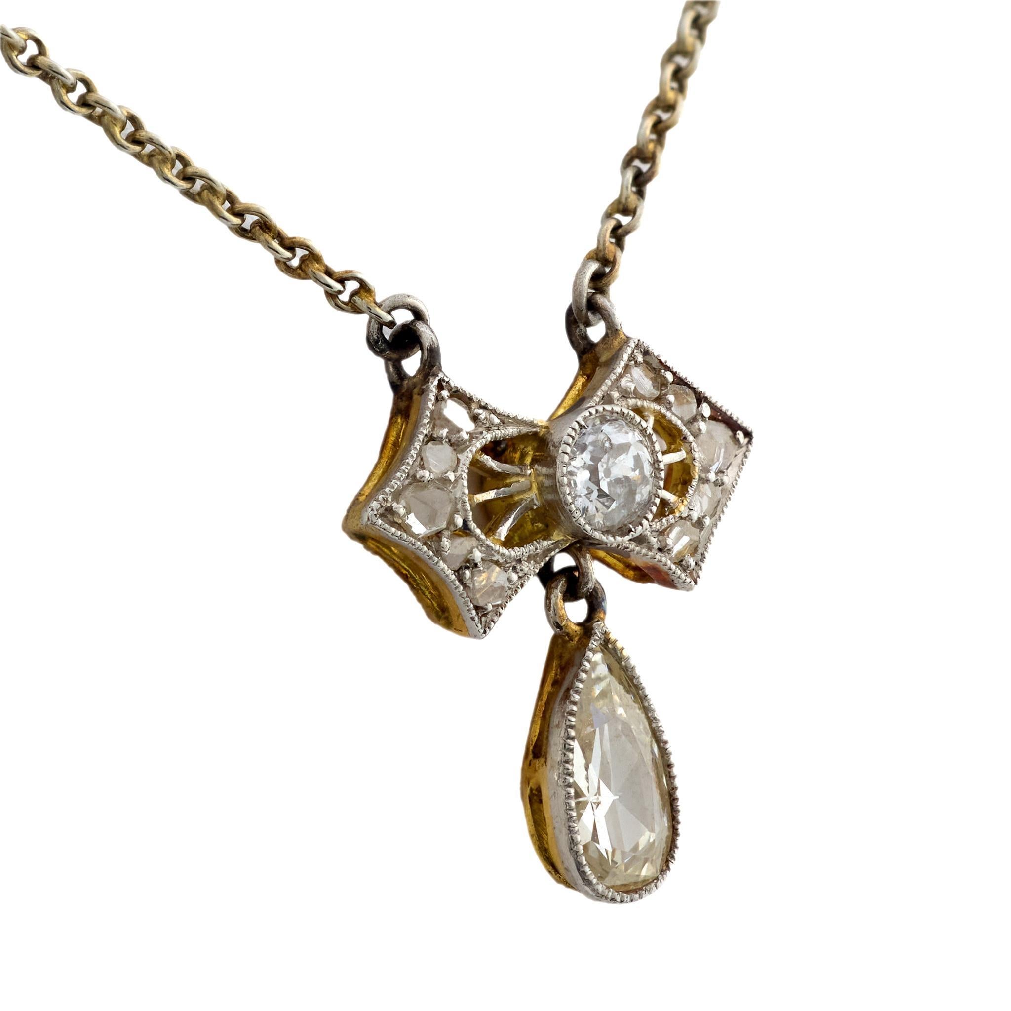 Victorien Collier victorien en or jaune et blanc 18k avec diamant taille poire ancien en vente