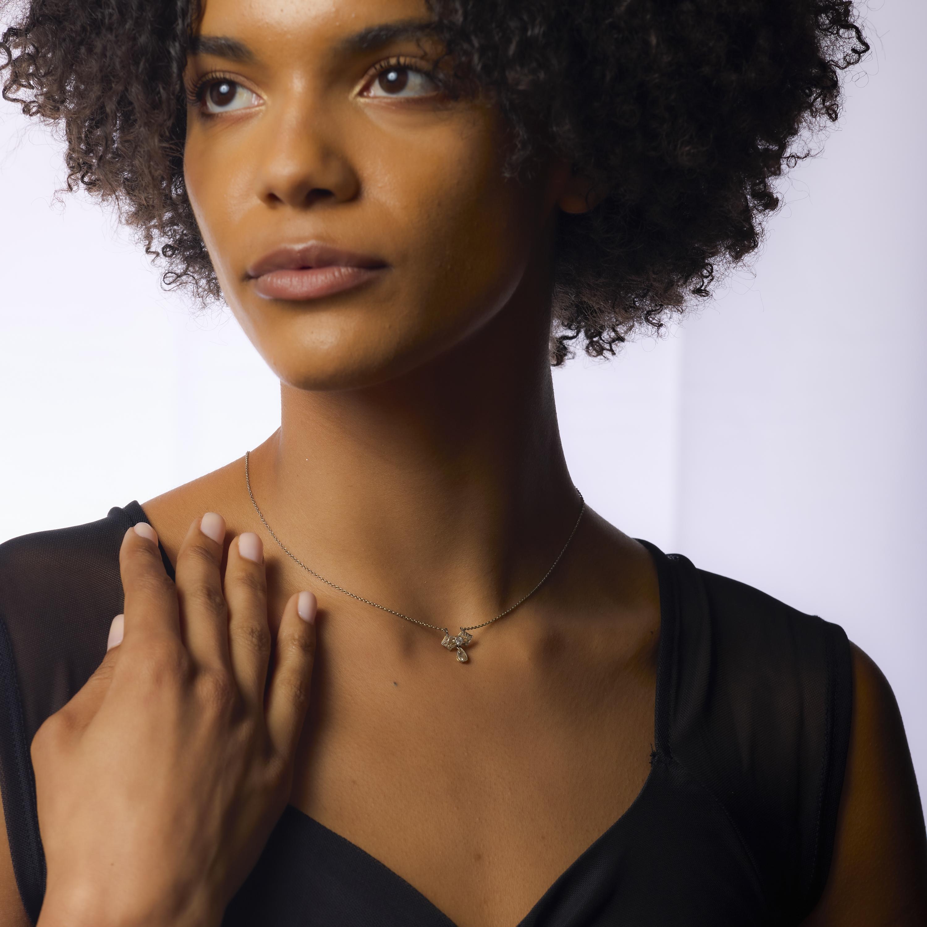 Taille poire Collier victorien en or jaune et blanc 18k avec diamant taille poire ancien en vente