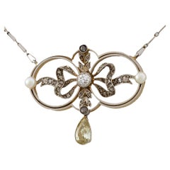 Collar victoriano de oro amarillo de 18 quilates y platino con perlas y diamantes