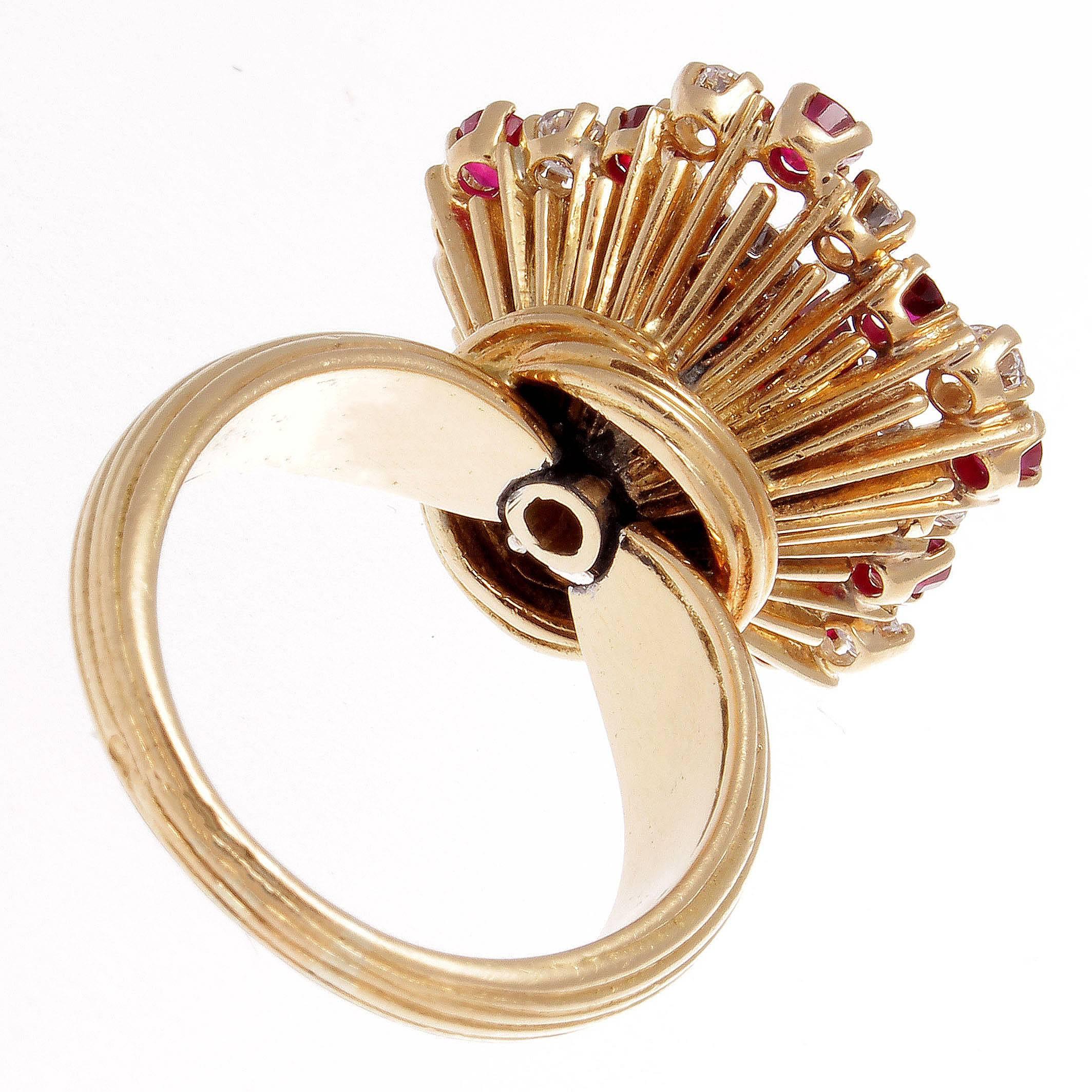 Women's French Retro Ruby Diamond Gold Flower Ring