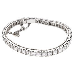 Mid Century 8.00 carat diamond 18k white gold tennis bracelet