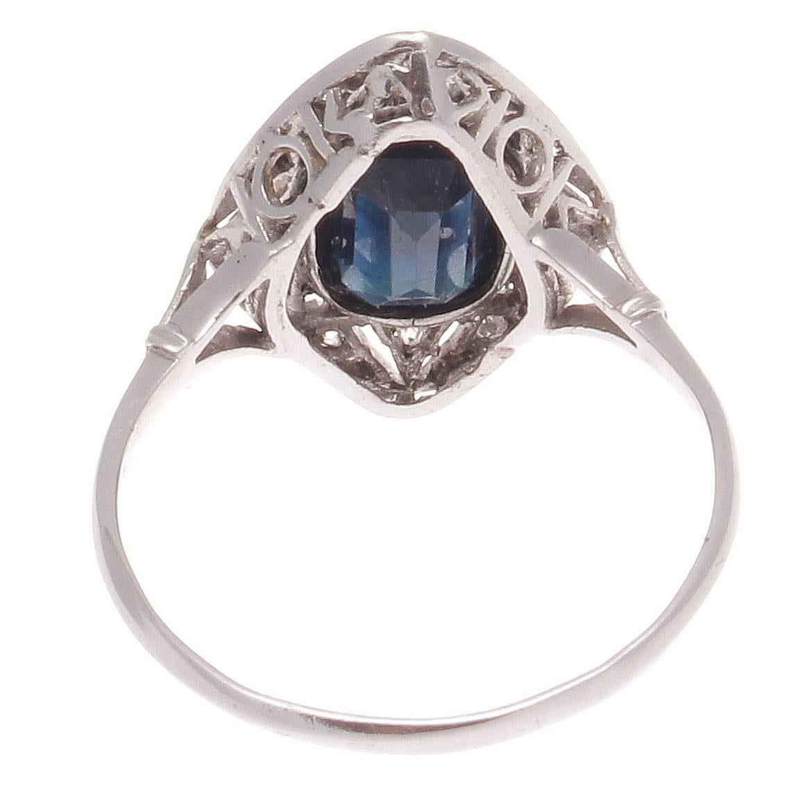 Art Deco Sapphire Diamond Platinum Ring In Excellent Condition In Beverly Hills, CA