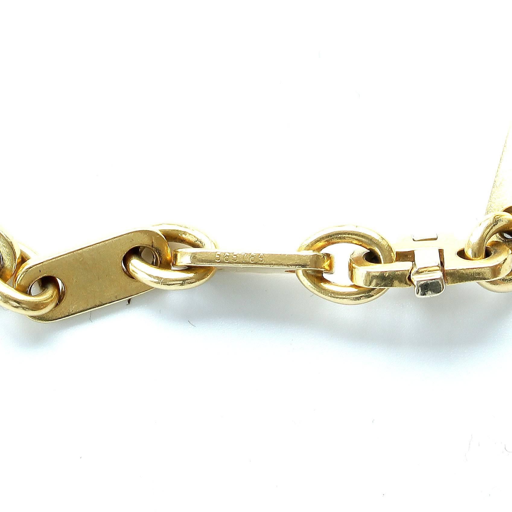 Cartier Gold Bracelet In Excellent Condition In Beverly Hills, CA
