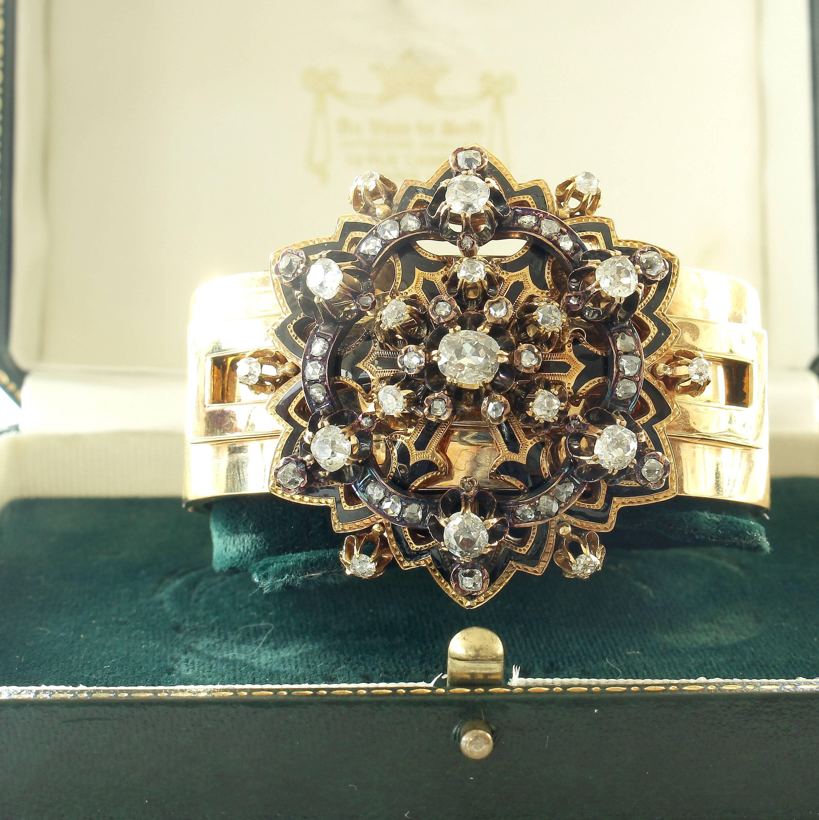 19th Century Victorian Diamond Enamel Gold Bracelet In Excellent Condition In Beverly Hills, CA