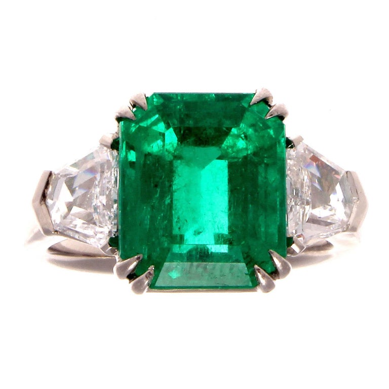 5.04 Carat Colombian Emerald Diamond Platinum Ring For Sale at 1stDibs