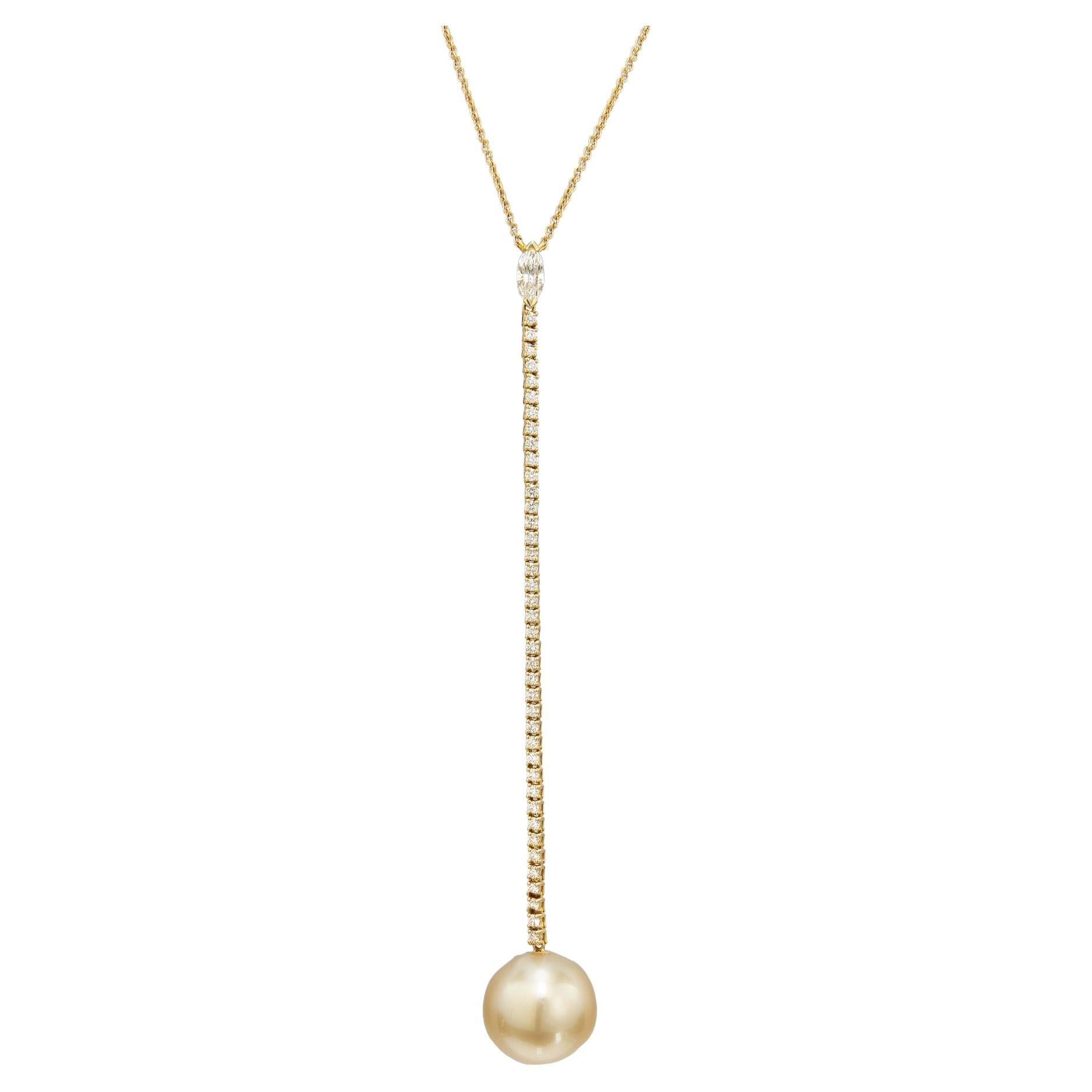 Collana di perle marquise e dorate con pavé di diamanti in oro 18 carati