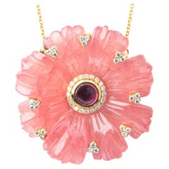Collana con ciondolo in rodocrosite, tormalina rosa e diamanti in oro giallo 18 carati