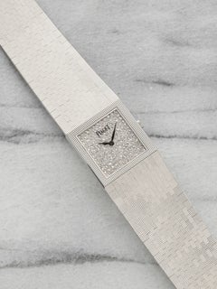 Vintage 1970s Piaget Lady 9131 18K White Gold Diamond Pave Dial Manual 25mm