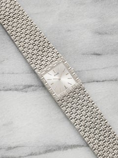 Vintage 1970s Piaget Ultra Thin 9131D23 18K WG Silver Sunburst Dial Manual 23mm