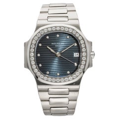 1992 Patek Philippe Nautilus 3800/1P Platinum Auto Blue/Grey Dial 37mm