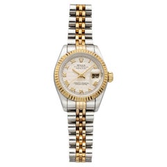 Rolex Lady Datejust 79173 de 2001, bicolore en or jaune, cadran blanc à chiffres romains en forme de pyramide, mouvement automatique, 26 mm