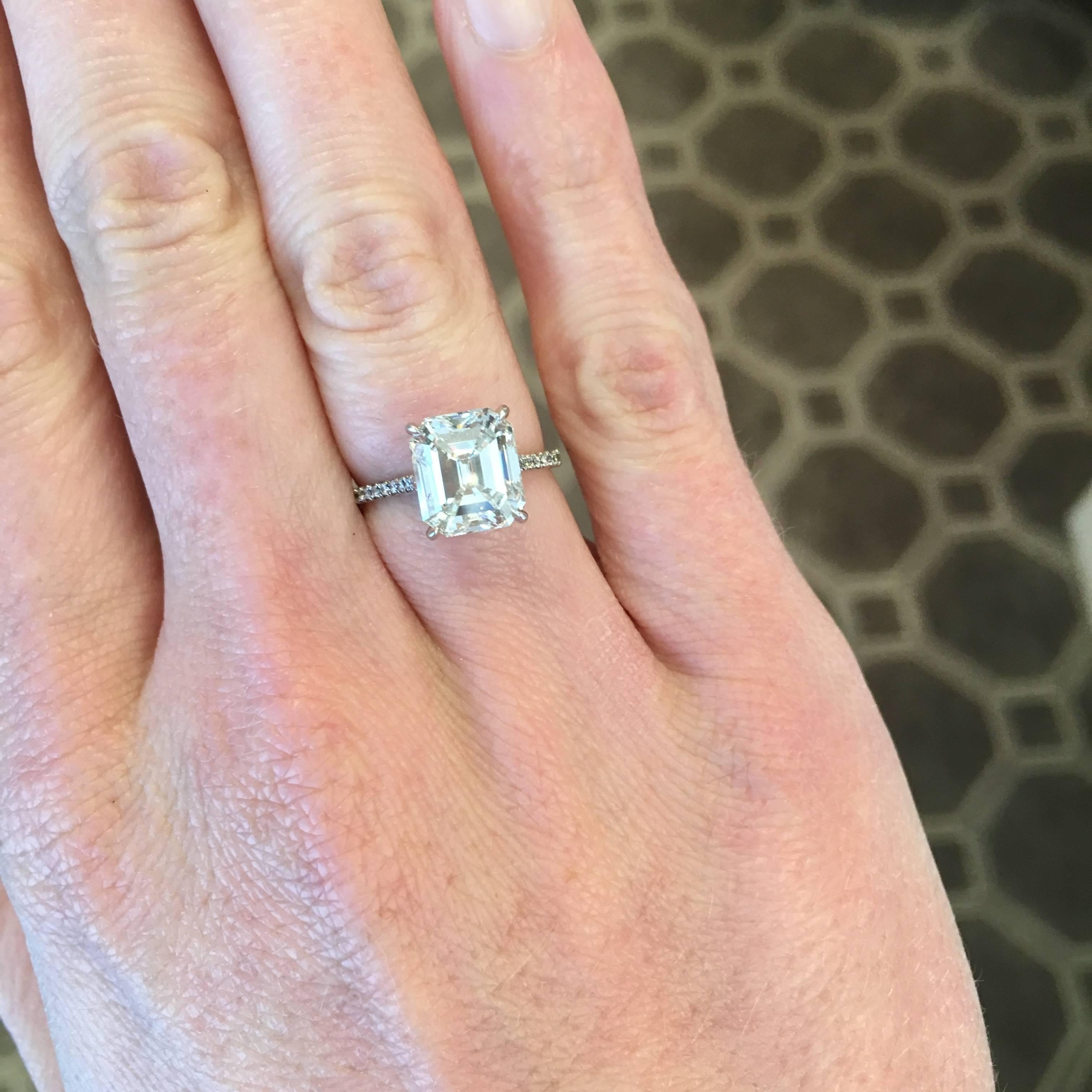 Emerald Cut Diamond Ring  In New Condition In New York, NY