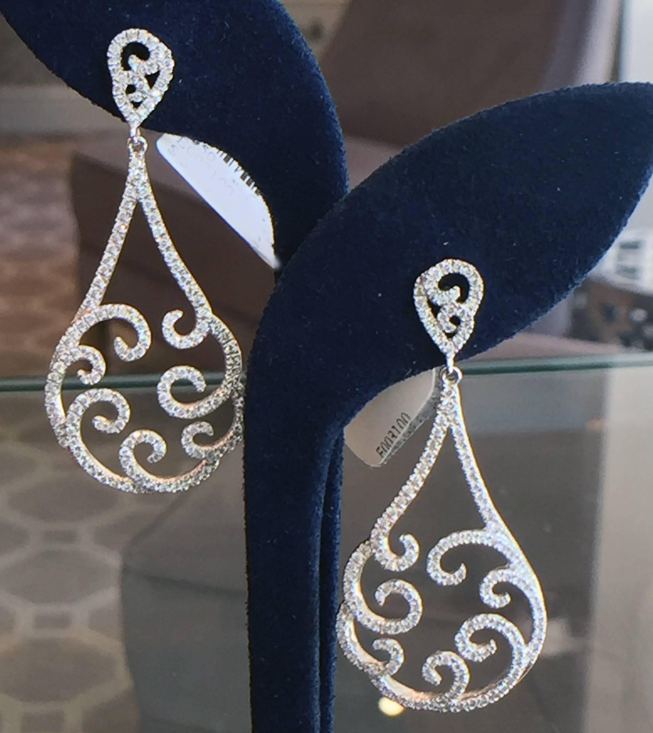 Women's Ladies Diamond Earrings For Sale