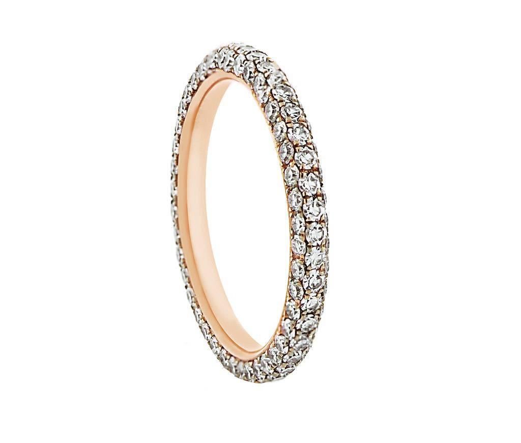 18k Rose Gold Diamond Band
2.4mm Wide.
Amazing for day-to-day wear.
Three rows of all hand set micro-pave diamonds.
State of the art workmanship.
E/F VS diamonds.
0.98 cts totak weight