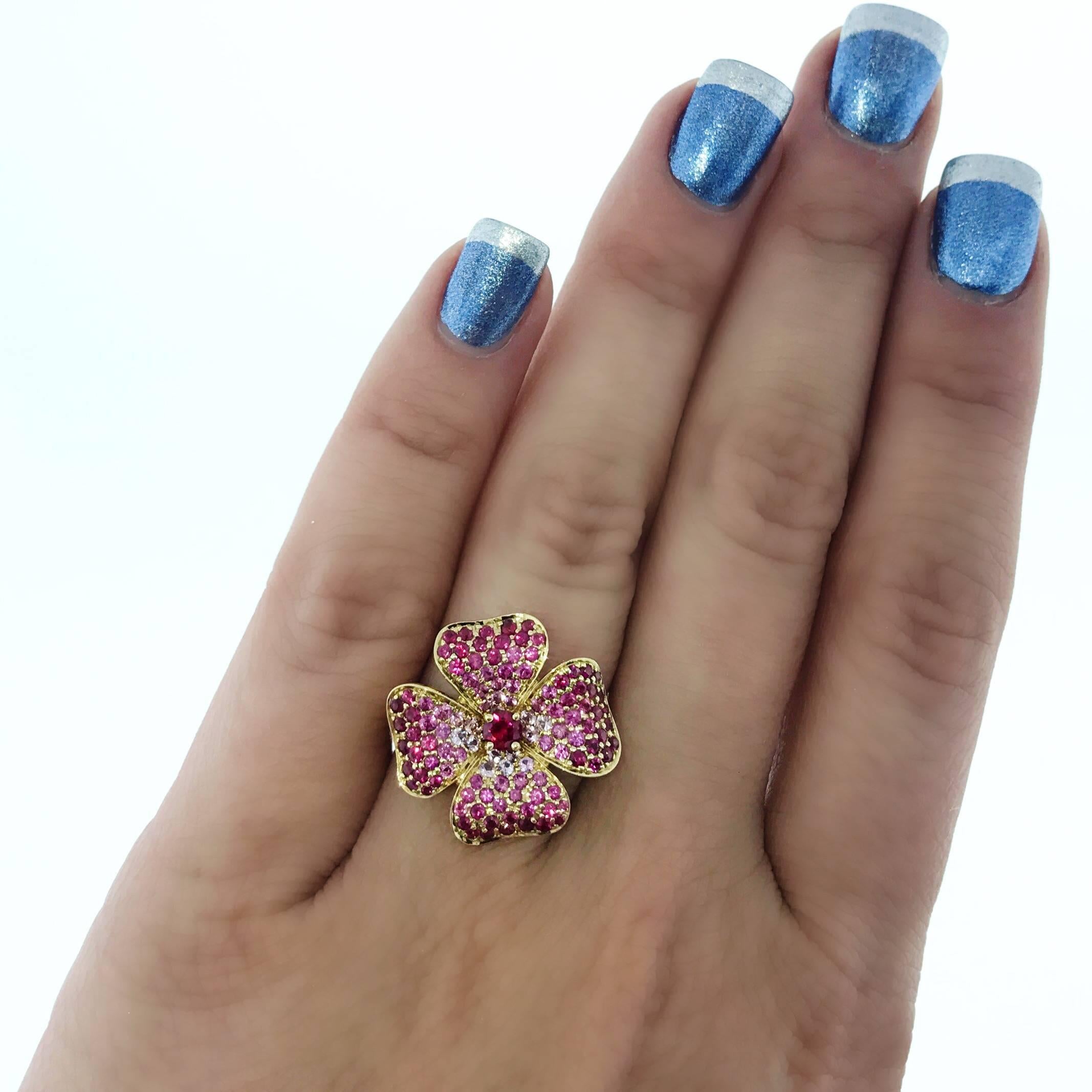 Ruby Pink Sapphire Yellow Gold Flower Ring For Sale 2