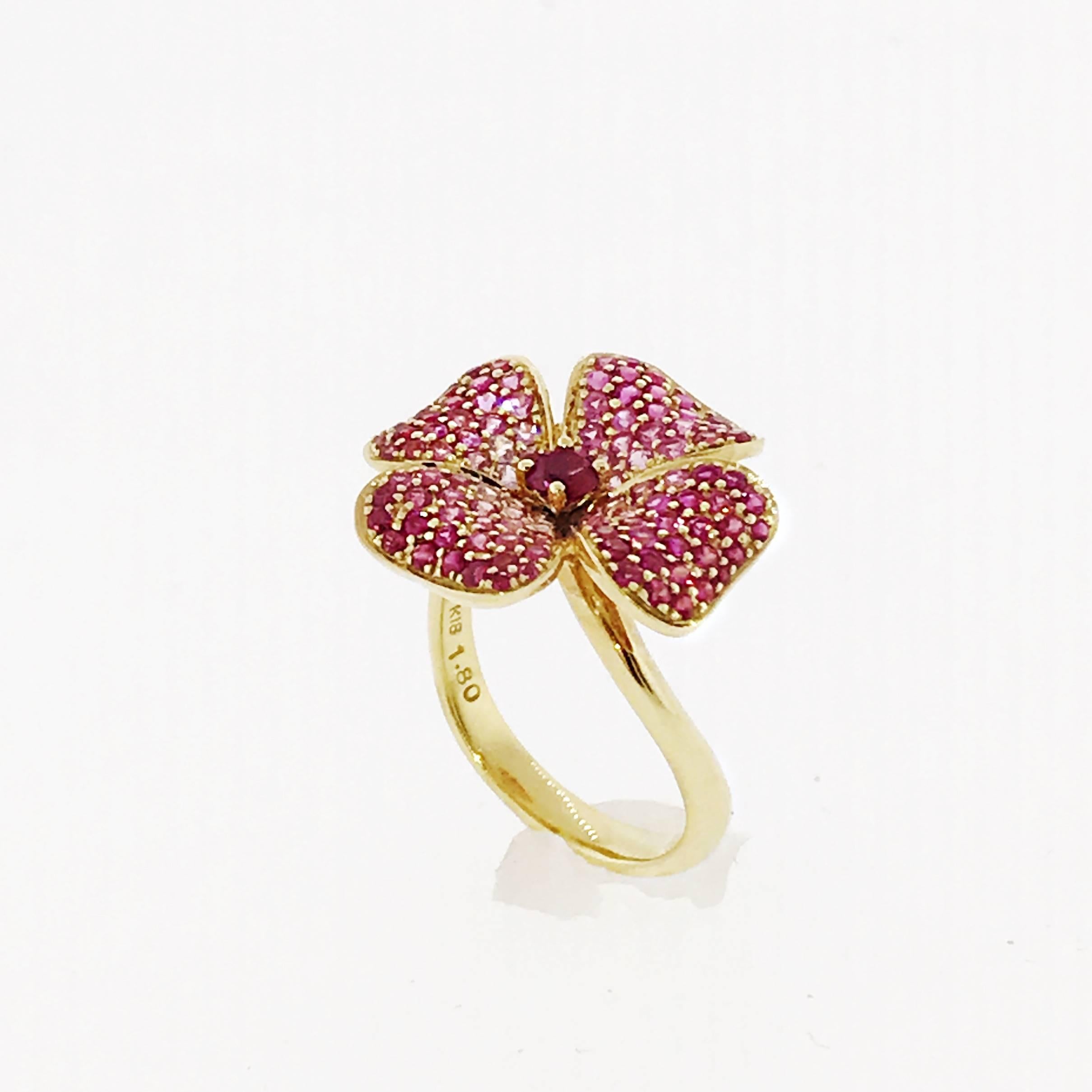 Ruby Pink Sapphire Yellow Gold Flower Ring For Sale 4