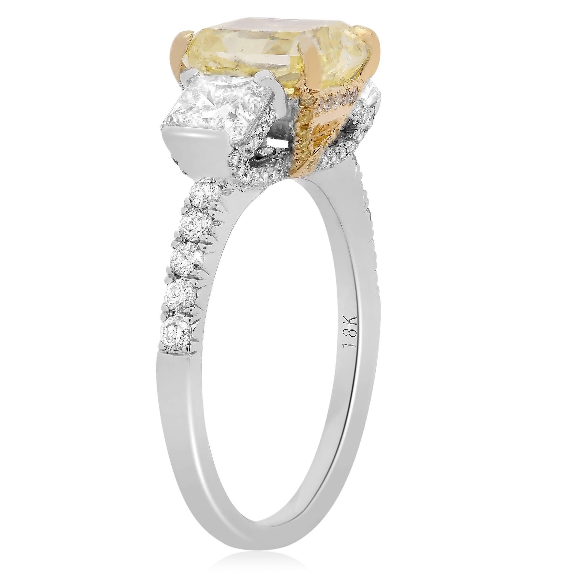 Contemporary Yellow Diamond White Diamond Three-Stone Engagement Ring in Two-Tone Gold For Sale
