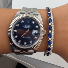 „ADA Jewelry“ Armreif mit ovalen blauen Saphiren, 8,80 Karat, ausschließlich Natursteine