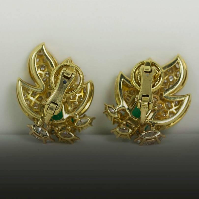 Modern Keith Davis Colombian Emerald Gold Earrings For Sale