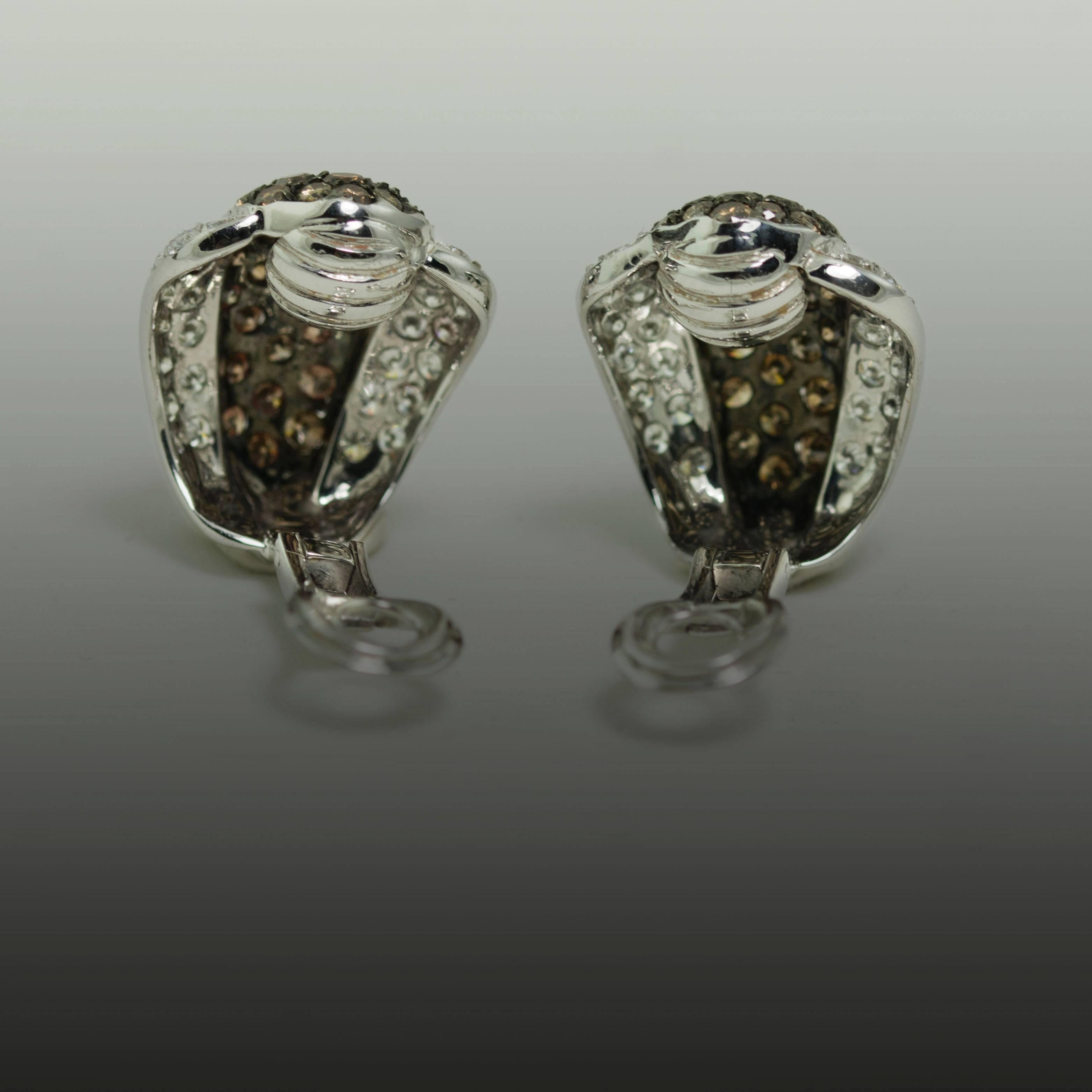 Schokoladenschokoladen-Diamant-Platin-Ohrringe (Moderne)