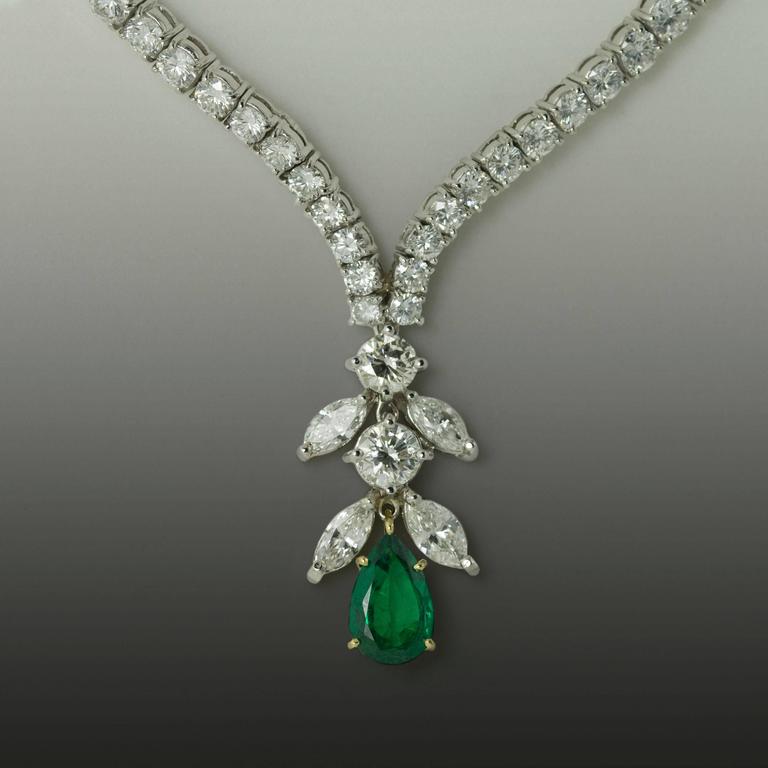 Emerald Diamond Platinum Necklace For Sale at 1stDibs