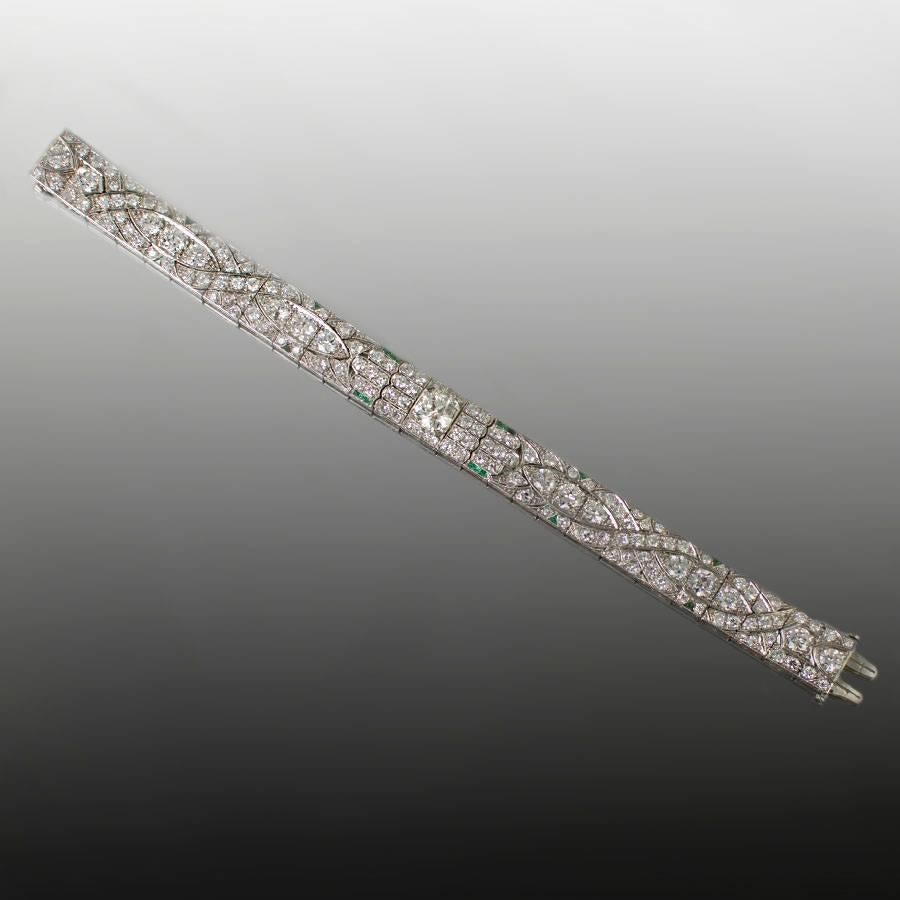 Art-déco-Armband aus Platin mit Diamanten aus den 1930er Jahren  im Zustand „Hervorragend“ im Angebot in Sarasota, FL