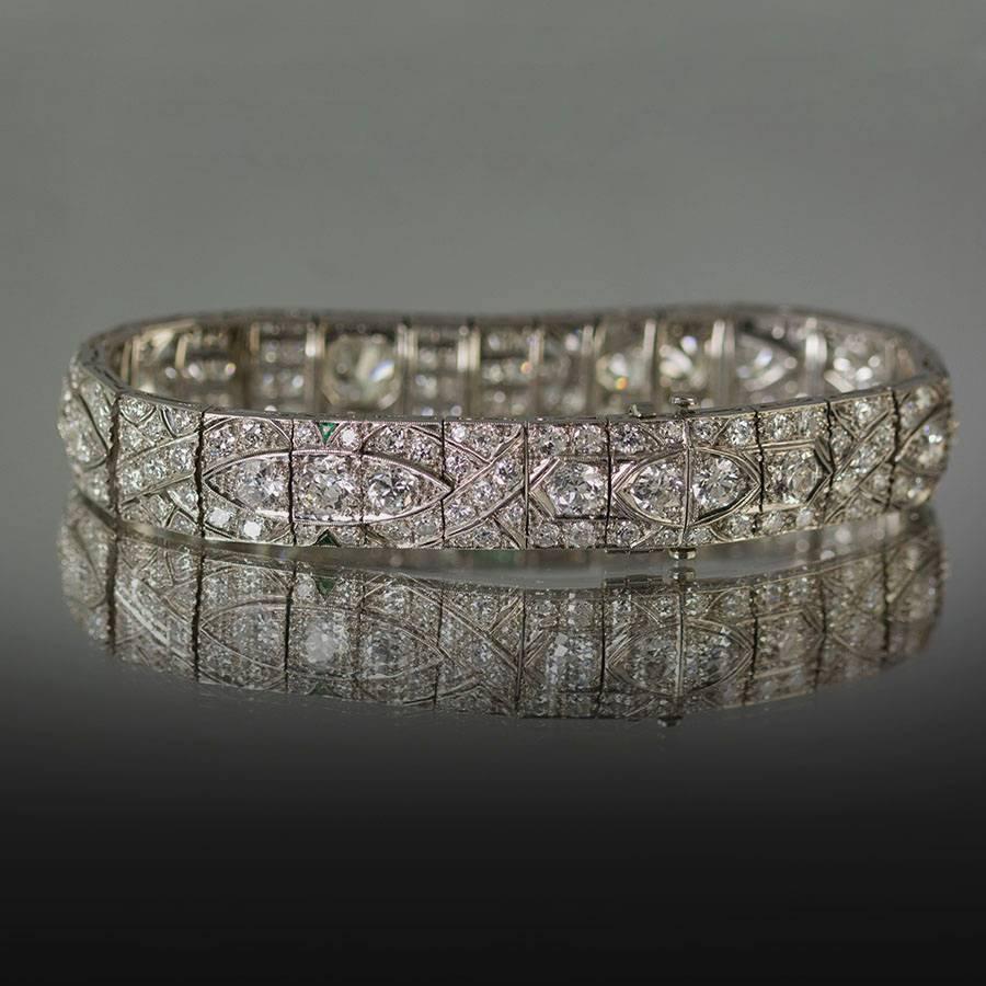 Women's or Men's 1930s Art Deco Diamond Platinum Bracelet  For Sale