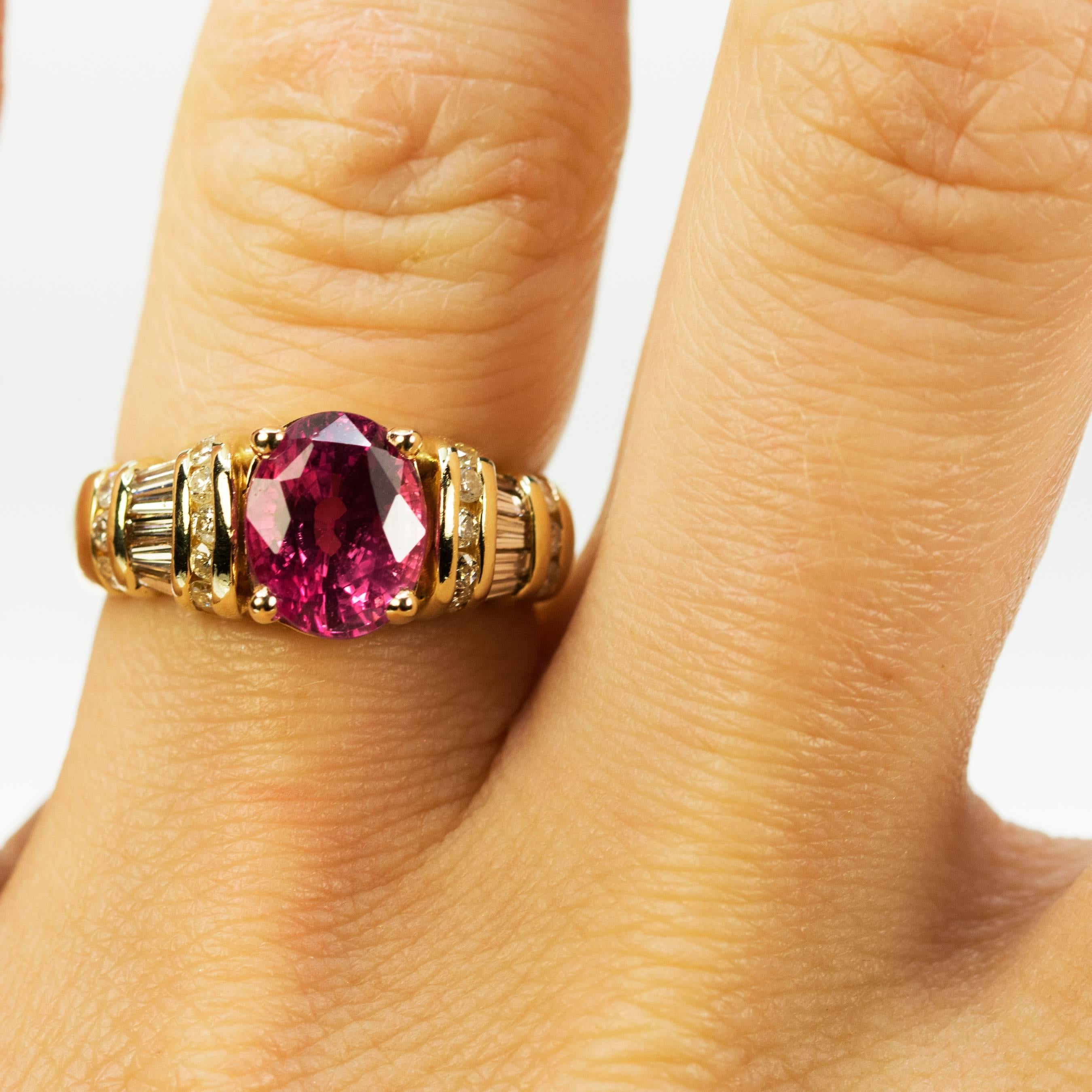 Ceylon Pink Sapphire Ring In Excellent Condition In Sarasota, FL