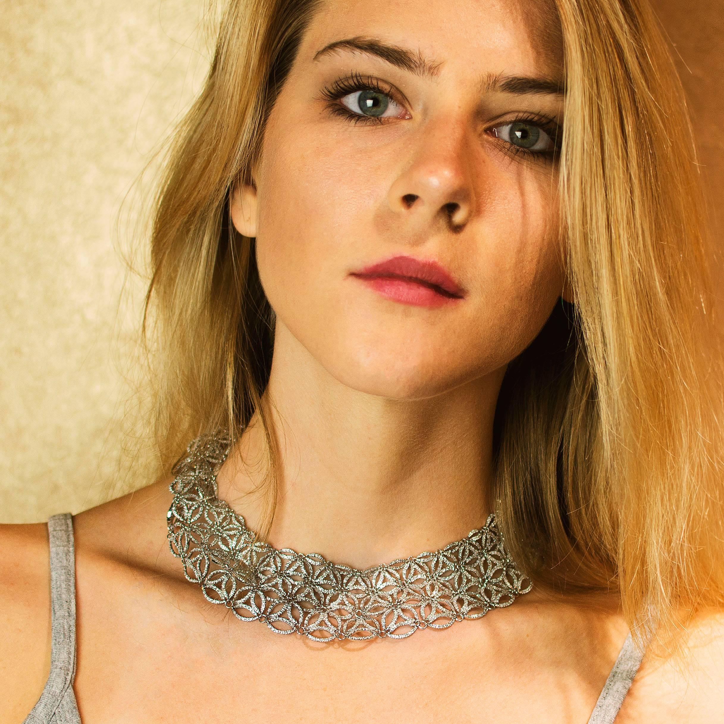 White Gold Lace Style Necklace with 16.48 cartas of modern round brilliant diamonds and 148 grams of 18k gold.