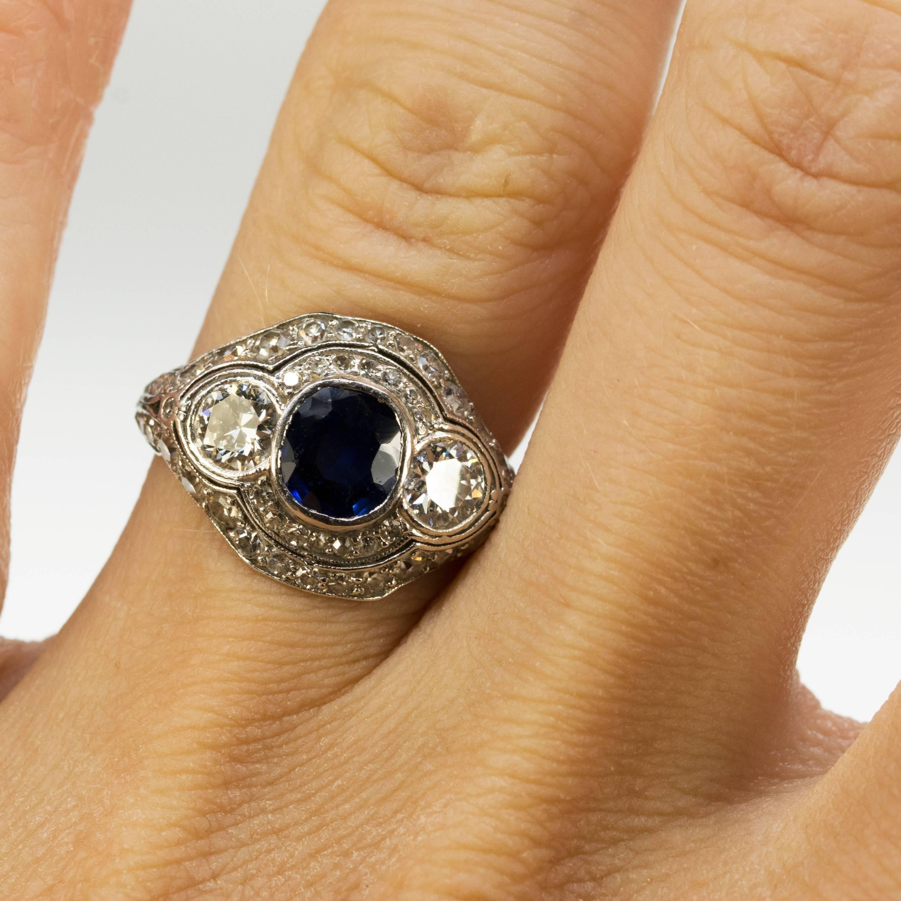 Women's or Men's Art Deco AGL Certified Unheated Sapphire Diamond Platinum Ring