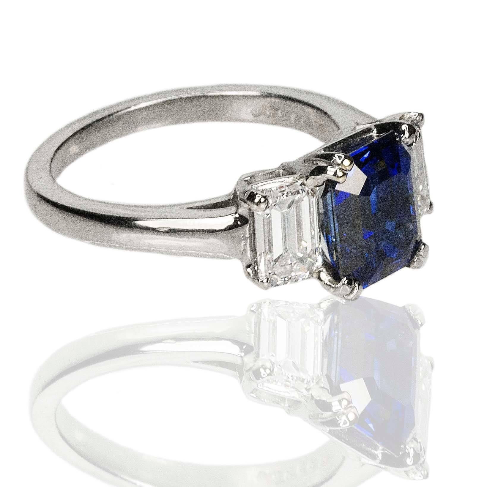 Platinum Royal Blue Sapphire Ring In Excellent Condition In Sarasota, FL