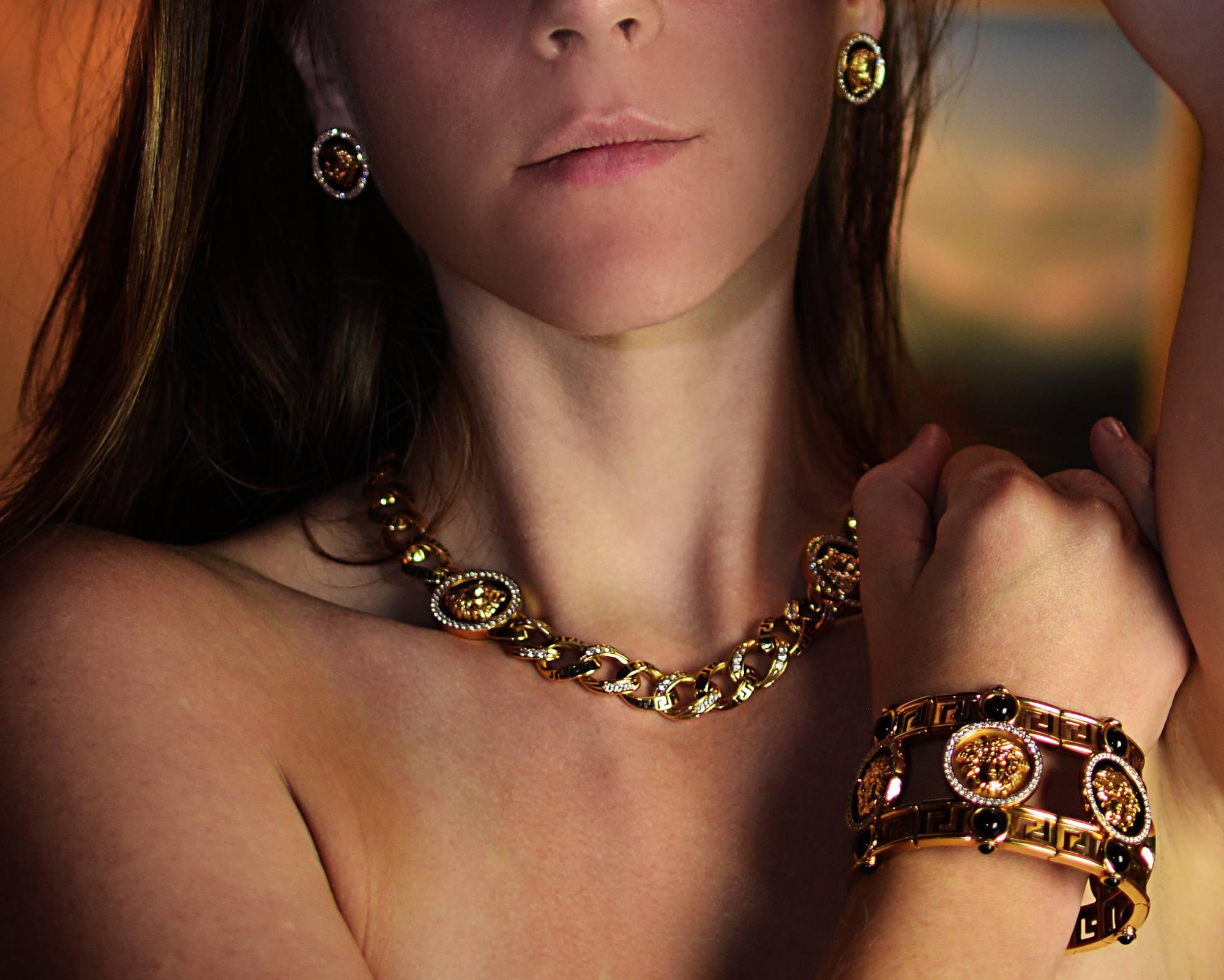 Versace Gold 