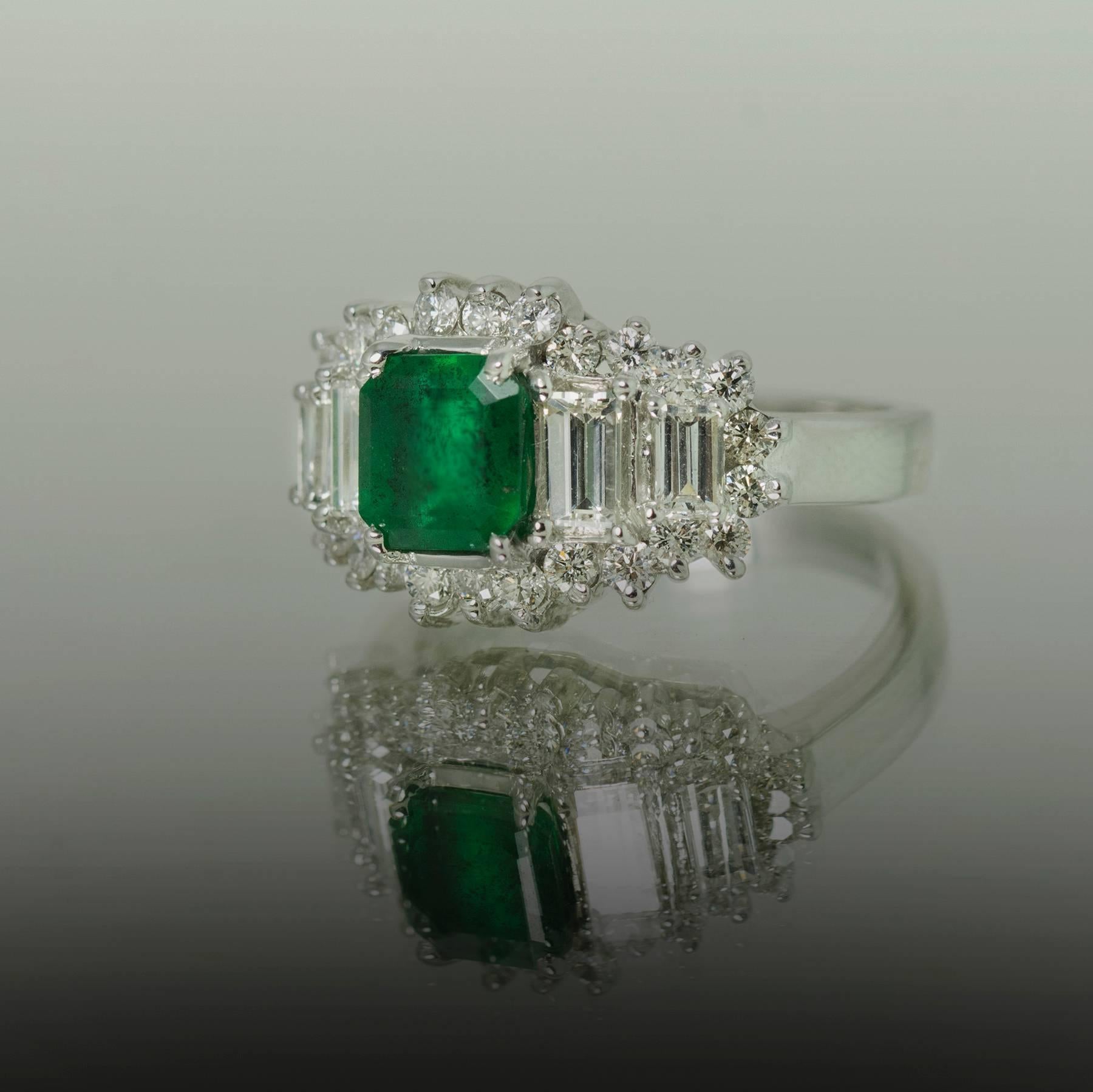 Modern Emerald Diamond Gold Ring