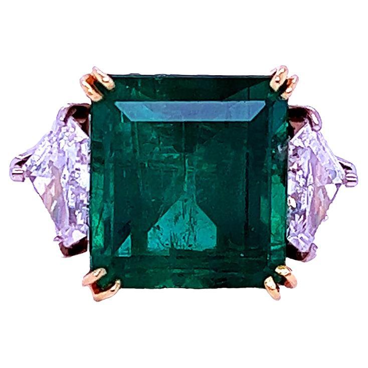 9.91 Carat Emerald Triangle Diamond Platinum Ring For Sale