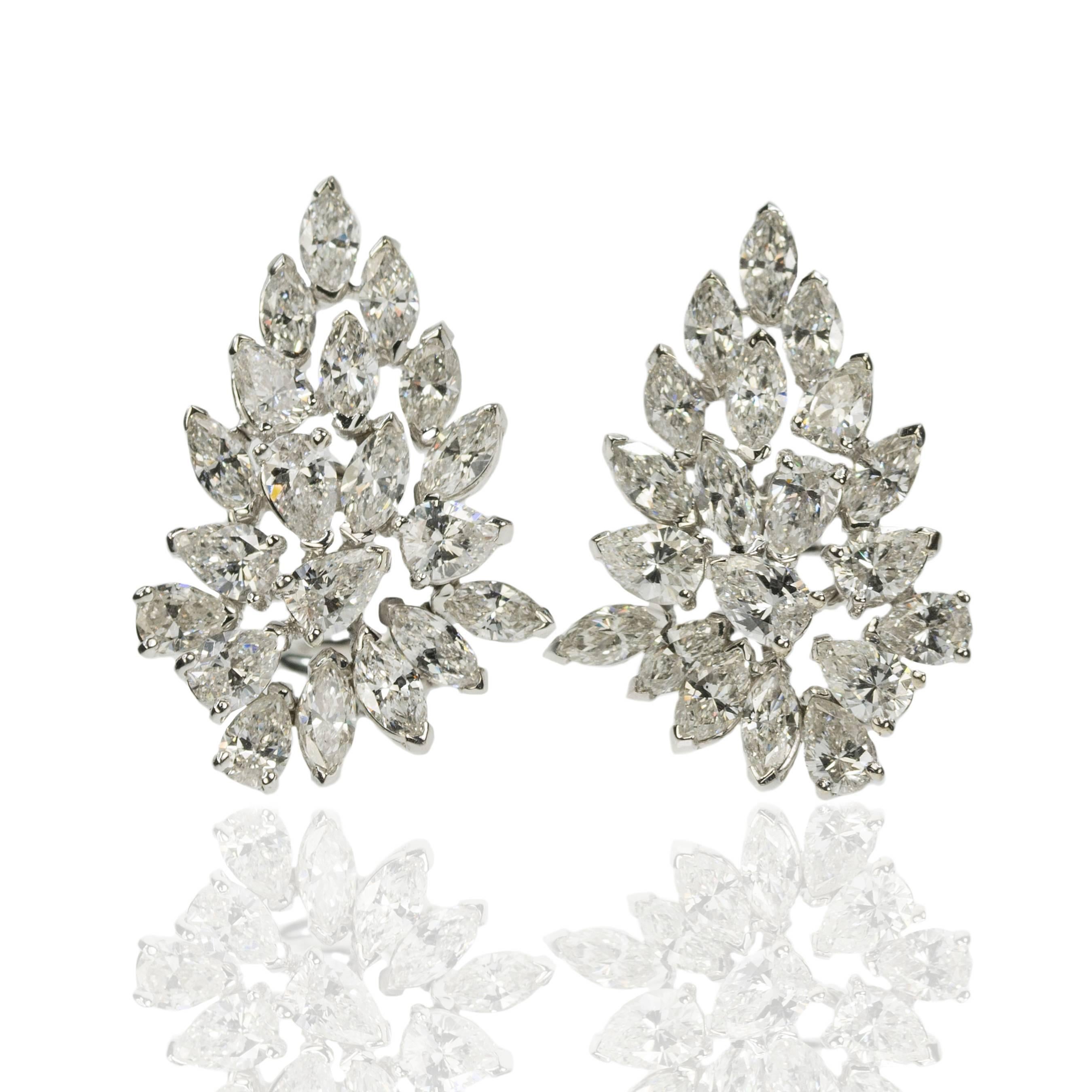 Diamond Cluster Earrings In Excellent Condition In Sarasota, FL