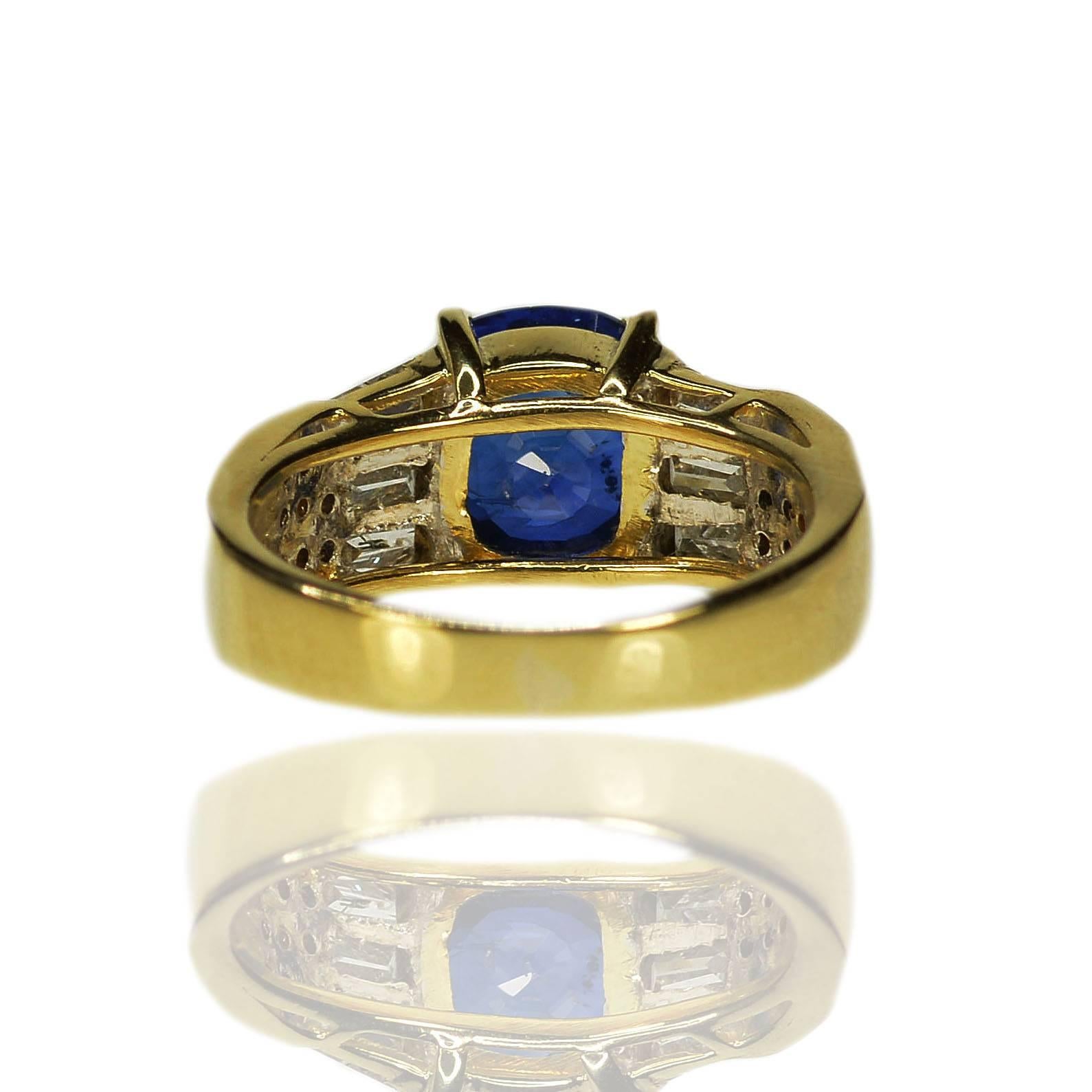 Women's or Men's 3.05 Carat AGL Certified Ceylon Sapphire Diamond Gold Ring