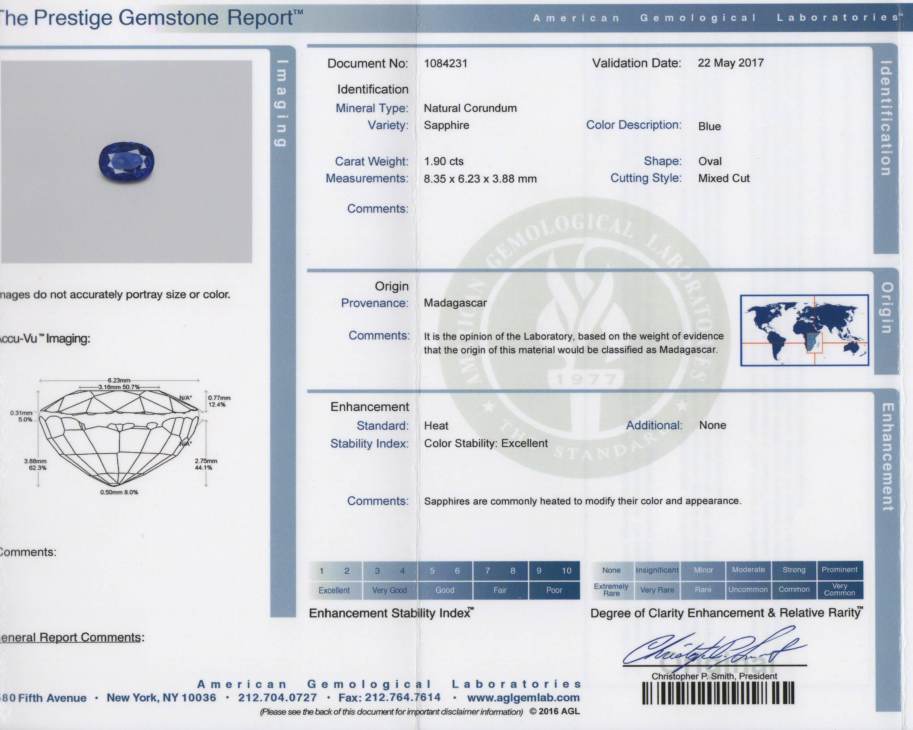 Royal Blue Sapphire Platinum Ring In Excellent Condition For Sale In Sarasota, FL