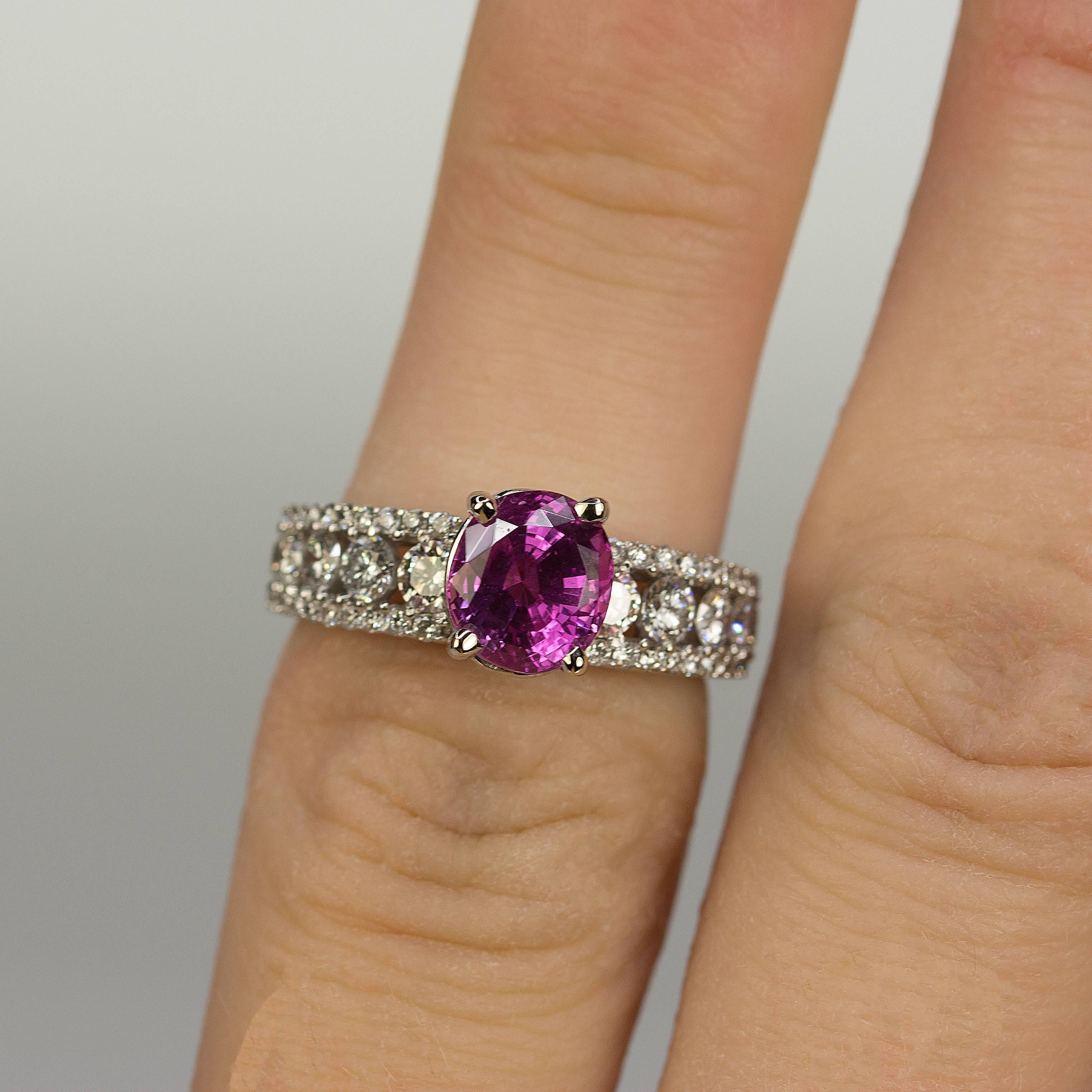 Burma Pink Sapphire Ring In Excellent Condition For Sale In Sarasota, FL